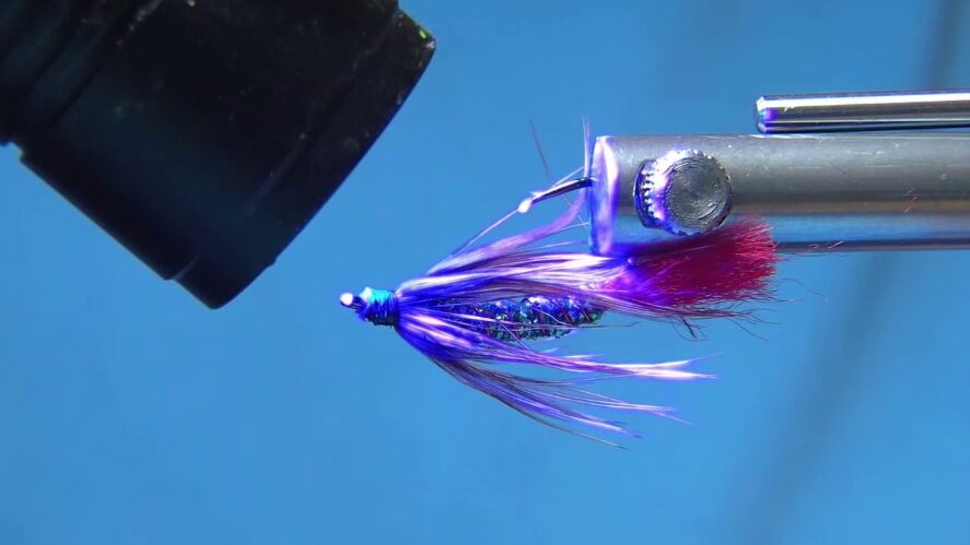 Red Tag Soft Hackle Bass Fly - Steps 15 & 16