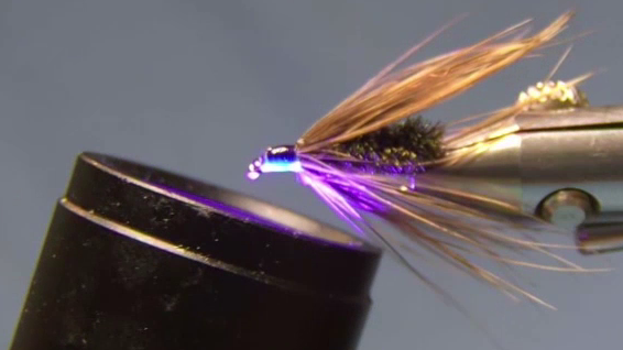 9. Whip finish.
10. Two drops of UV resin to finish the fly.